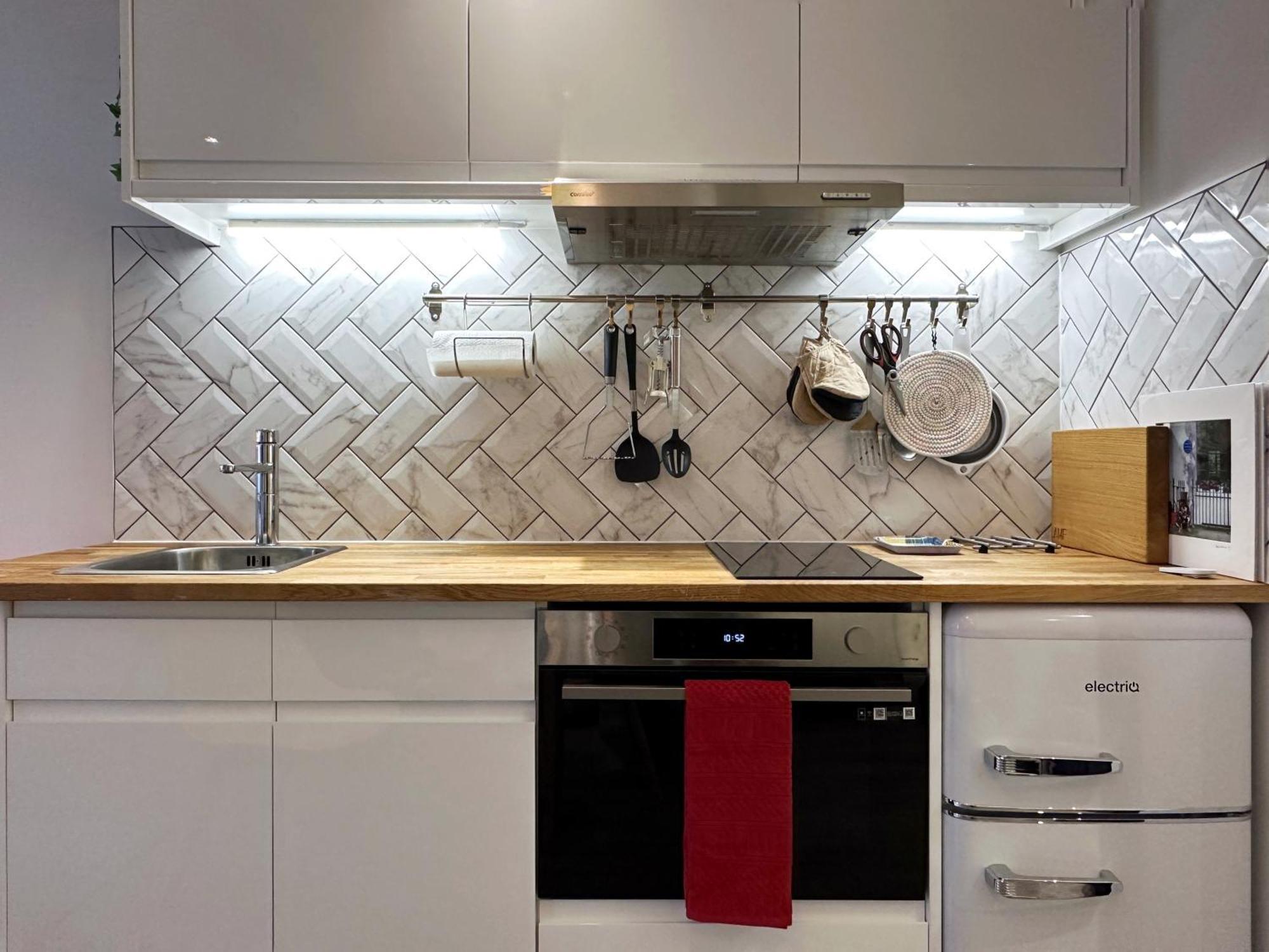 Kensington Studio Hosted By Airoperate Near Notting Hill - 1 Double Bed , 1 Sofa Bed, Ground Floor Apartment Via Private Entrance London Exterior photo